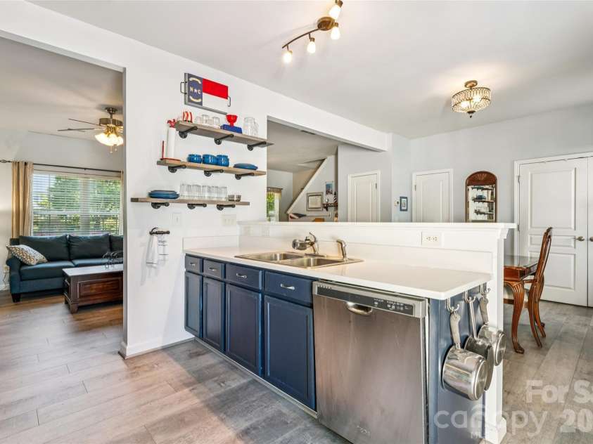 19311 Courtney Jae Lane, Cornelius, NC 28031.  MLS# CAR4371372, YatesRealty ID 18614. 