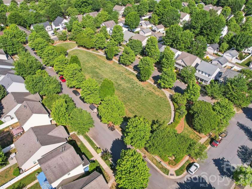19311 Courtney Jae Lane, Cornelius, NC 28031.  MLS# CAR4371372, YatesRealty ID 18614. 