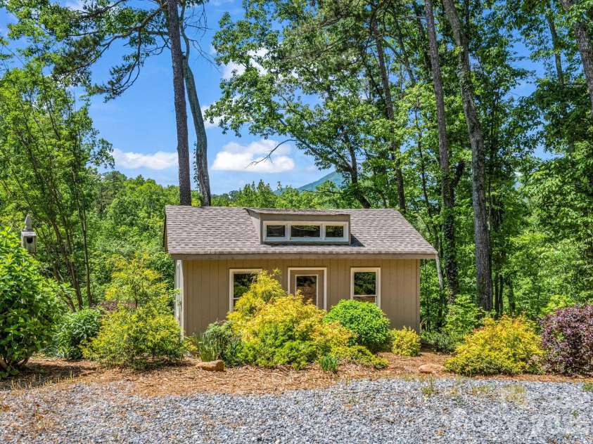 7 Hearthstone Lane, Landrum, SC 29356.  MLS# CAR4376609, YatesRealty ID 18615. 