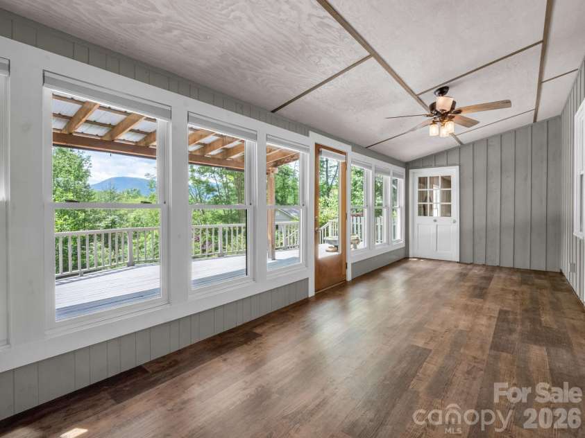 7 Hearthstone Lane, Landrum, SC 29356.  MLS# CAR4376609, YatesRealty ID 18615. 