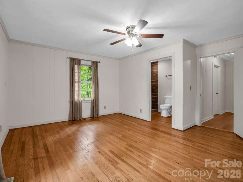 7 Hearthstone Lane, Landrum, SC 29356.  MLS# CAR4376609, YatesRealty ID 18615. 