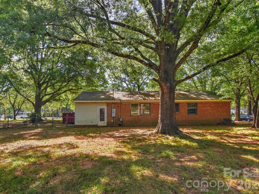 2513 Carroll Street, Monroe, NC 28110.  MLS# CAR4372651, YatesRealty ID 18616. 