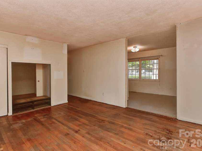 2513 Carroll Street, Monroe, NC 28110.  MLS# CAR4372651, YatesRealty ID 18616. 