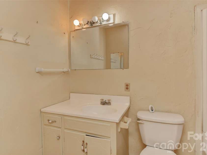 2513 Carroll Street, Monroe, NC 28110.  MLS# CAR4372651, YatesRealty ID 18616. 