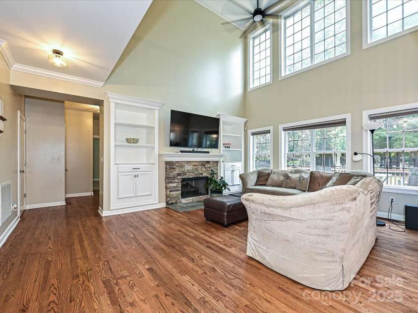 410 Deer Brush Lane, Waxhaw, NC 28173.  MLS# CAR4258859, YatesRealty ID 18616. 