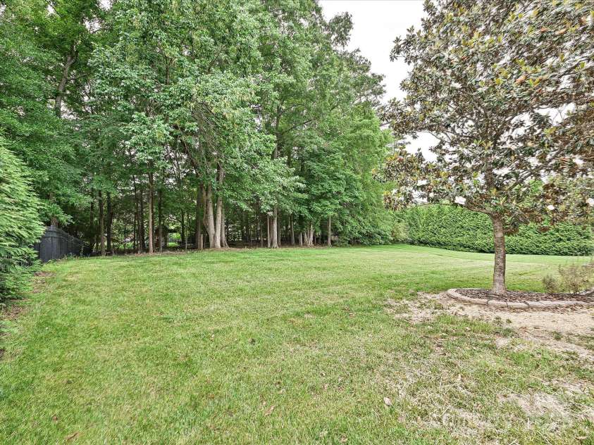 410 Deer Brush Lane, Waxhaw, NC 28173.  MLS# CAR4258859, YatesRealty ID 18616. 