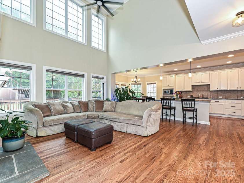 410 Deer Brush Lane, Waxhaw, NC 28173.  MLS# CAR4258859, YatesRealty ID 18616. Two-story great room