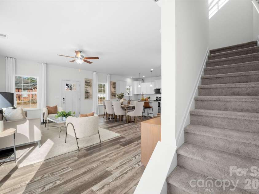 2016 Juniper Drive, Charlotte, NC 28269.  MLS# CAR4371291, YatesRealty ID 18617. Representation