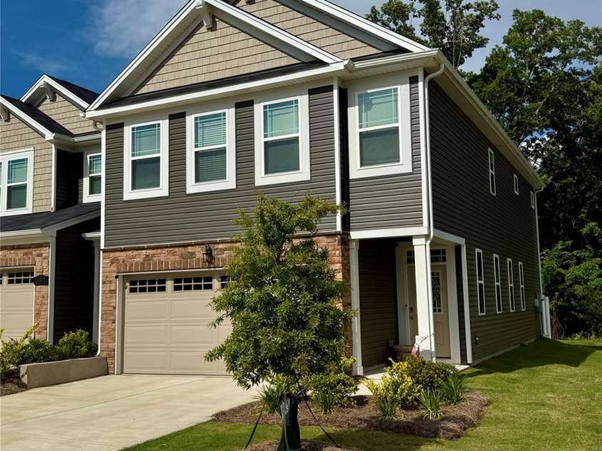 12301 Gambrell Drive, Charlotte, NC 28278.  MLS# CAR4268726, YatesRealty ID 18619. Exteriors front elevation actual colors!