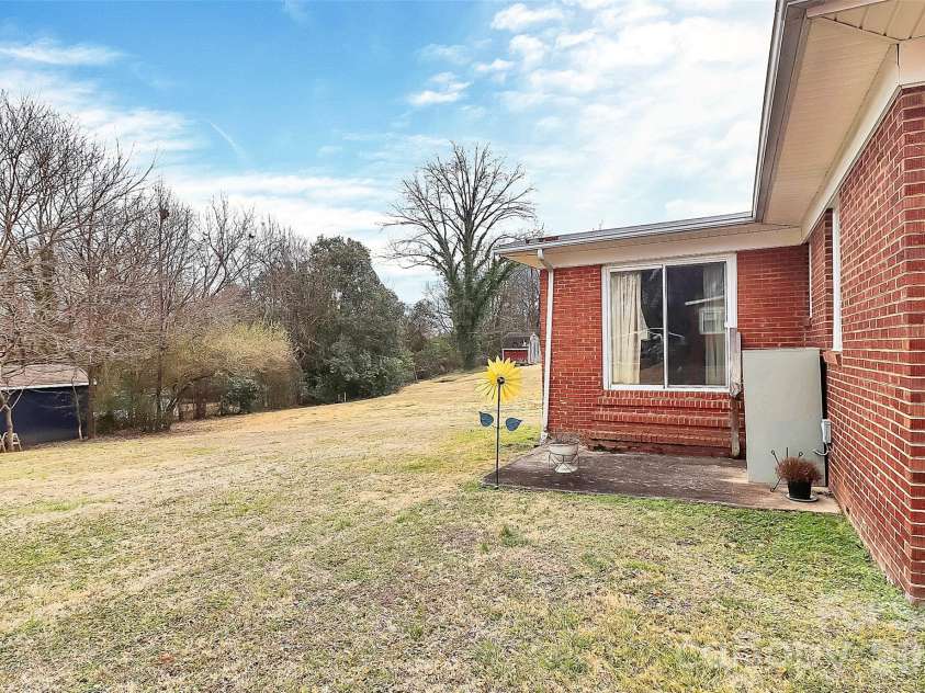 326 Alexander Street, Mount Holly, NC 28120.  MLS# CAR4346417, YatesRealty ID 1862. 