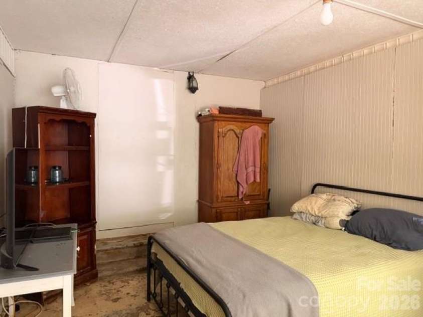 4735 Sugar Hill Road, Marion, NC 28752.  MLS# CAR4377452, YatesRealty ID 18620. 