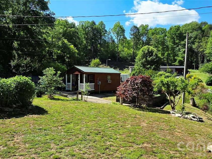 4735 Sugar Hill Road, Marion, NC 28752.  MLS# CAR4377452, YatesRealty ID 18620. 
