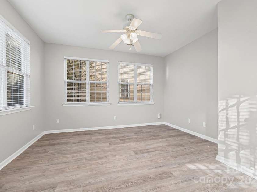 10933 Sedgemoor Lane, Charlotte, NC 28277.  MLS# CAR4319719, YatesRealty ID 18621. 