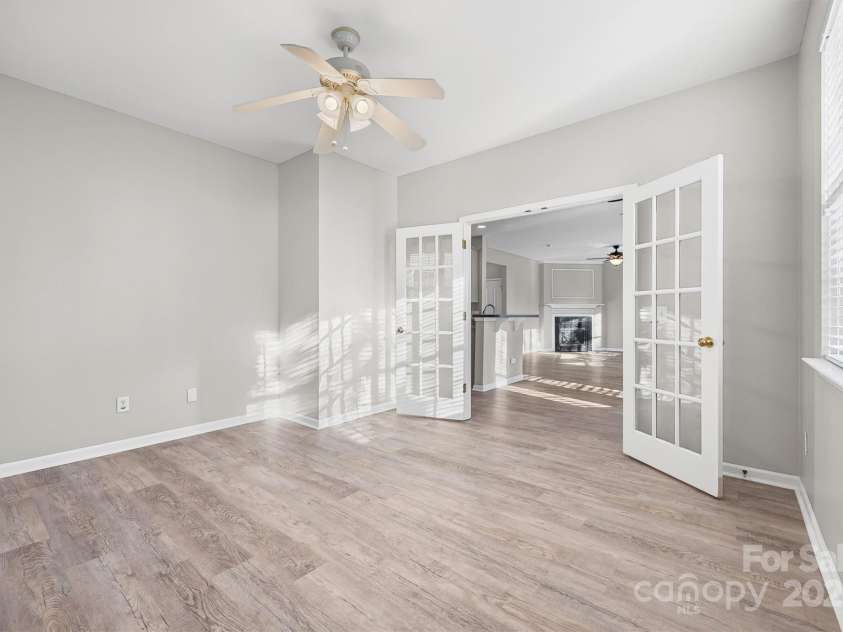 10933 Sedgemoor Lane, Charlotte, NC 28277.  MLS# CAR4319719, YatesRealty ID 18621. 