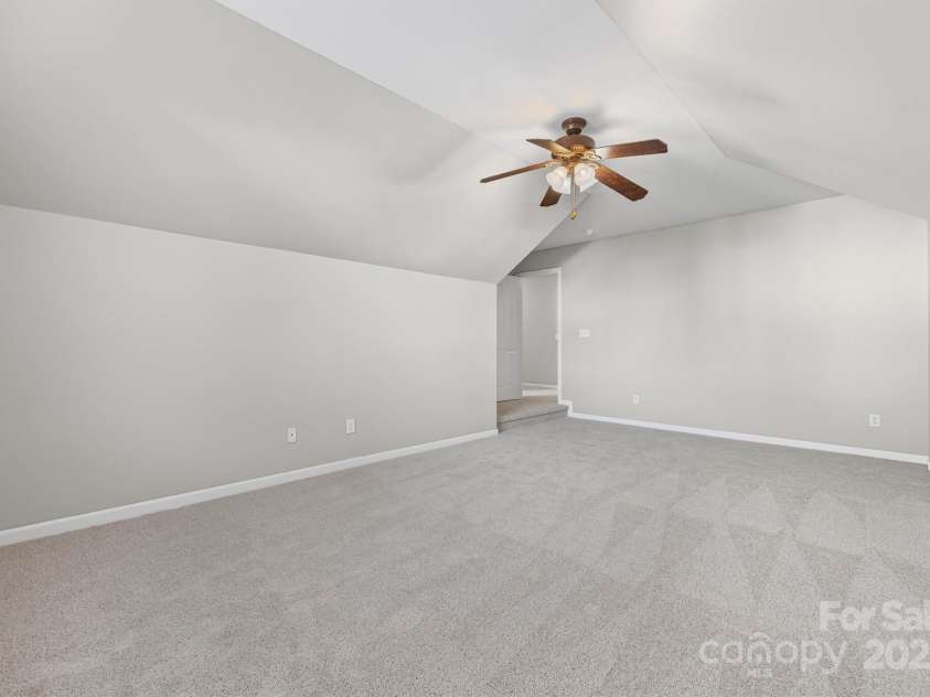 10933 Sedgemoor Lane, Charlotte, NC 28277.  MLS# CAR4319719, YatesRealty ID 18621. 