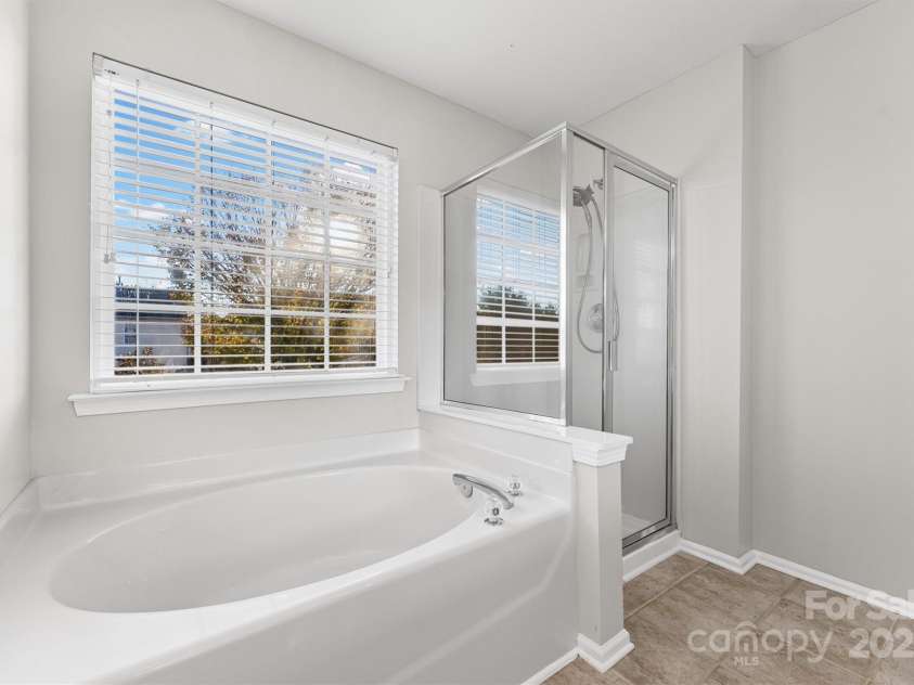 10933 Sedgemoor Lane, Charlotte, NC 28277.  MLS# CAR4319719, YatesRealty ID 18621. 