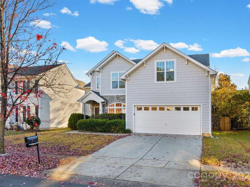 10933 Sedgemoor Lane, Charlotte, NC 28277.  MLS# CAR4319719, YatesRealty ID 18621. 