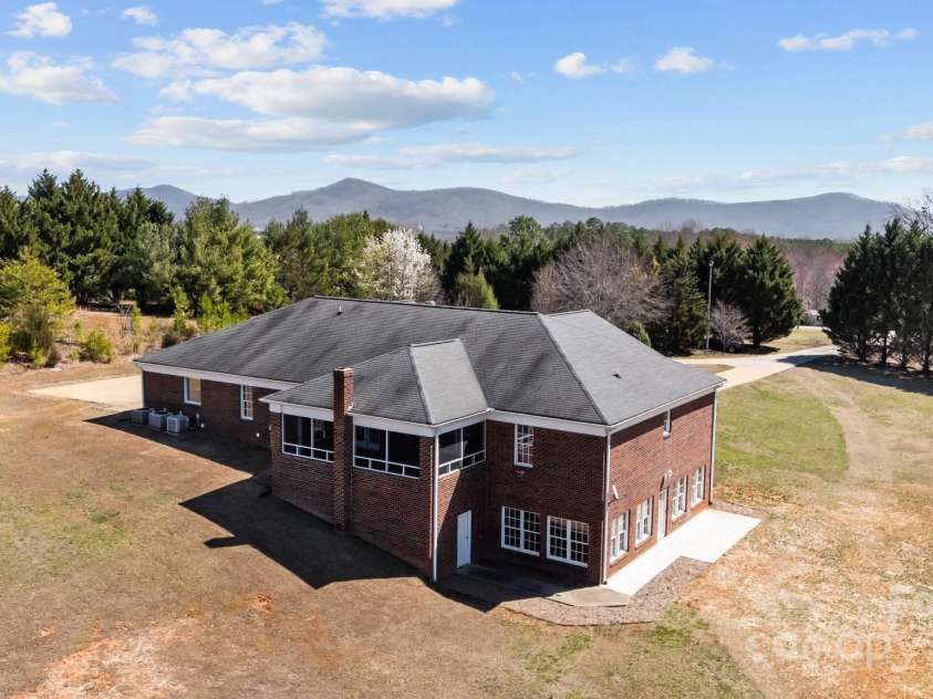 297 Brooks Road Extension, Bostic, NC 28018.  MLS# CAR4234107, YatesRealty ID 18624. 