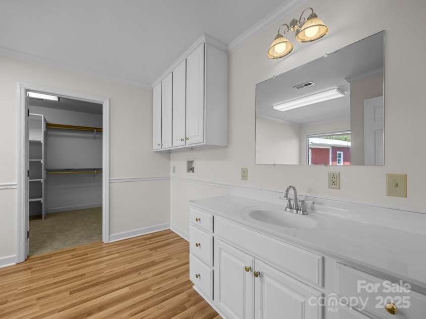 297 Brooks Road Extension, Bostic, NC 28018.  MLS# CAR4234107, YatesRealty ID 18624. 