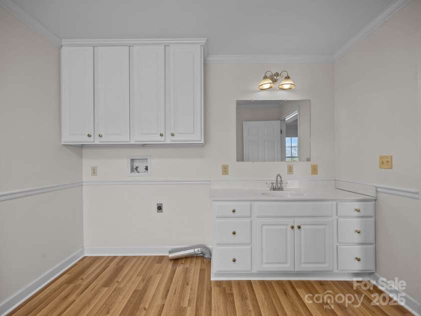 297 Brooks Road Extension, Bostic, NC 28018.  MLS# CAR4234107, YatesRealty ID 18624. 