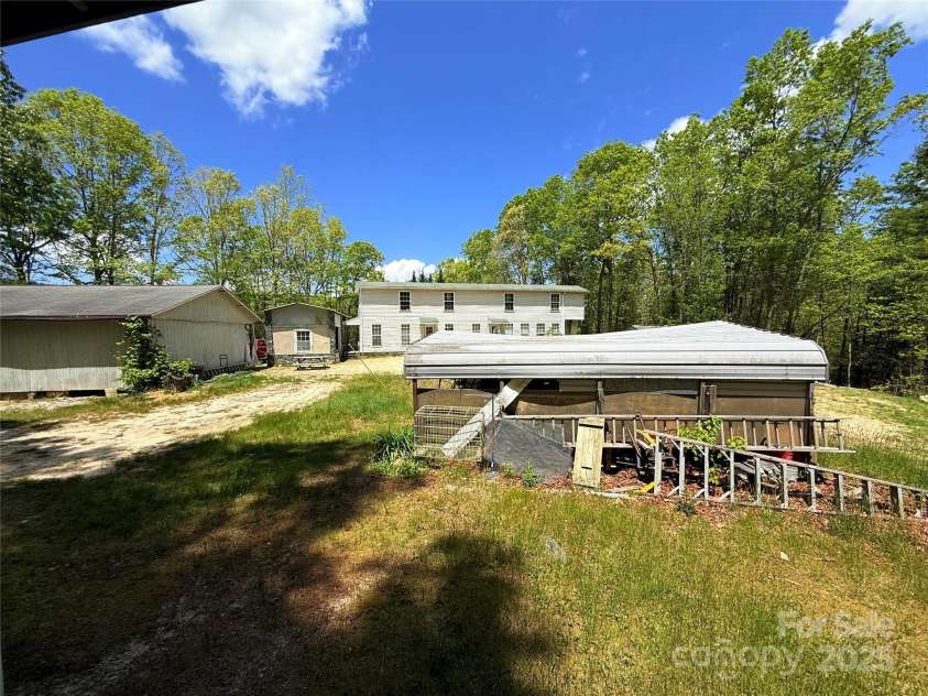 630 Deer Chase Circle, Cedar Mountain, NC 28718.  MLS# CAR4256773, YatesRealty ID 18626. 