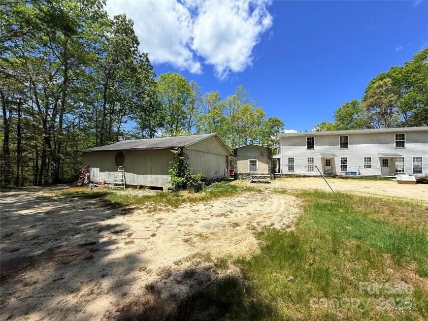 630 Deer Chase Circle, Cedar Mountain, NC 28718.  MLS# CAR4256773, YatesRealty ID 18626. 