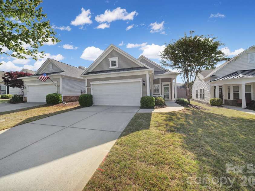19174 Mallard Drive, Fort Mill, SC 29707.  MLS# CAR4375461, YatesRealty ID 18627. 