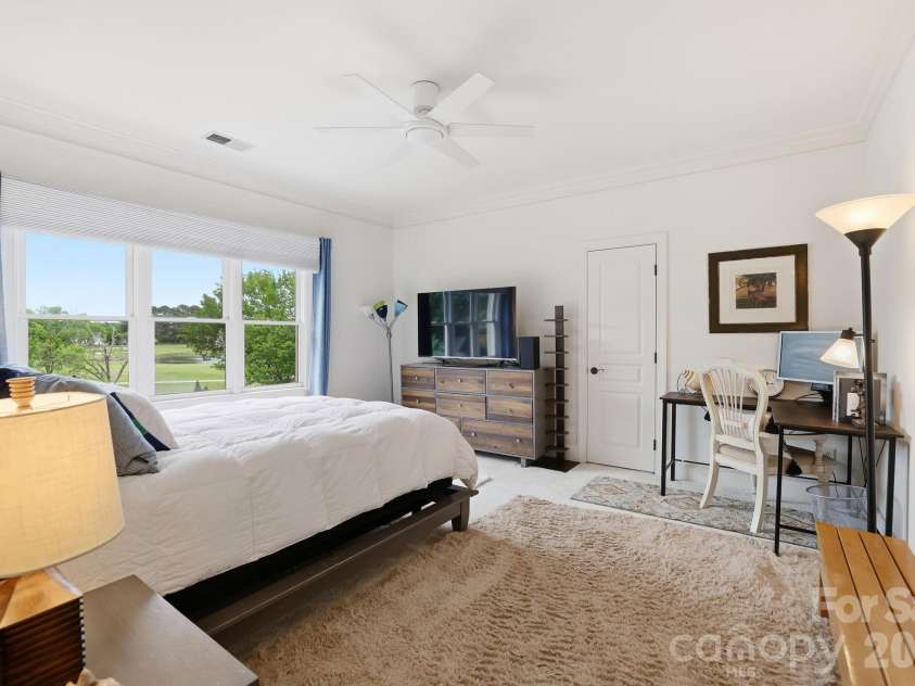 12503 Three Lakes Drive, Charlotte, NC 28277.  MLS# CAR4361015, YatesRealty ID 18628. 