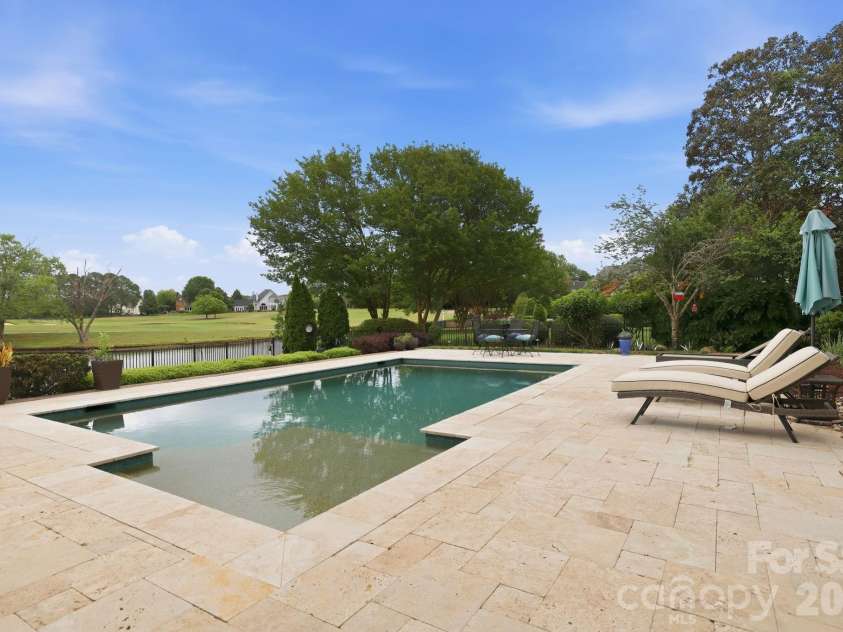 12503 Three Lakes Drive, Charlotte, NC 28277.  MLS# CAR4361015, YatesRealty ID 18628. 