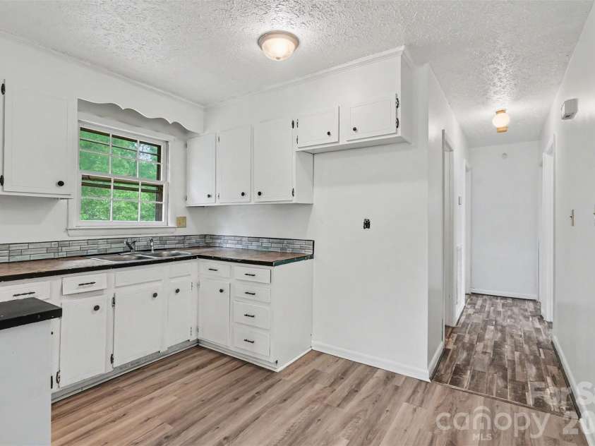 1332 Frederick Street, Shelby, NC 28150.  MLS# CAR4374077, YatesRealty ID 18630. 