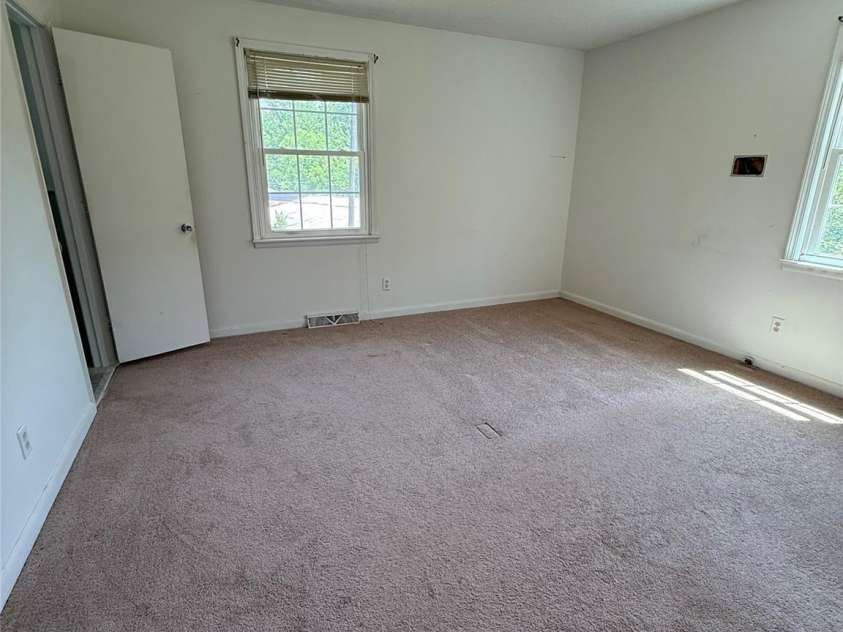 1821 Beaman Street, Shelby, NC 28152.  MLS# CAR4260027, YatesRealty ID 18630. 