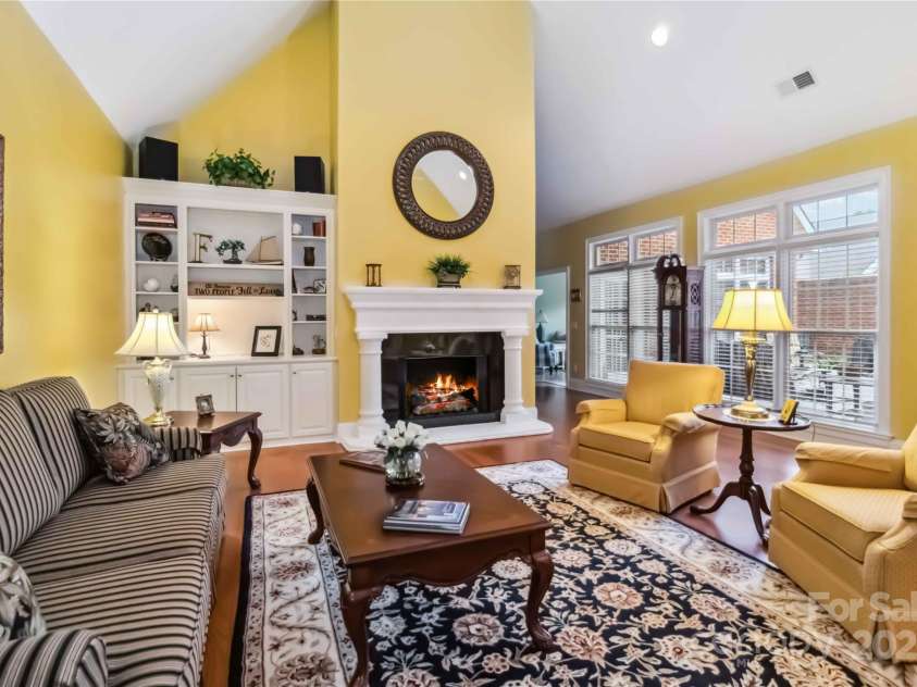 1302 Warrington Place, Rock Hill, SC 29732.  MLS# CAR4265675, YatesRealty ID 18631. 