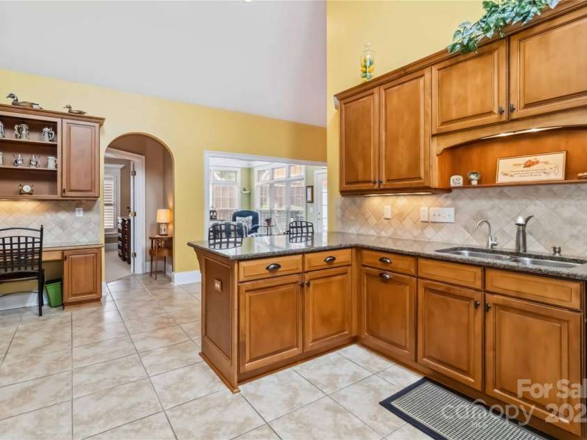 1302 Warrington Place, Rock Hill, SC 29732.  MLS# CAR4265675, YatesRealty ID 18631. 