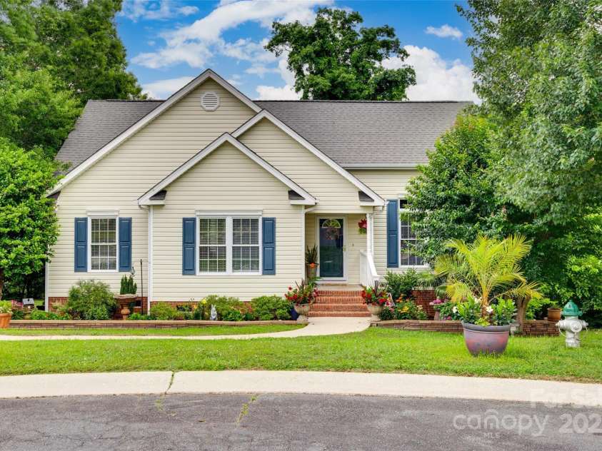 2132 Cubla Court, Rock Hill, SC 29732.  MLS# CAR4267606, YatesRealty ID 18632. 