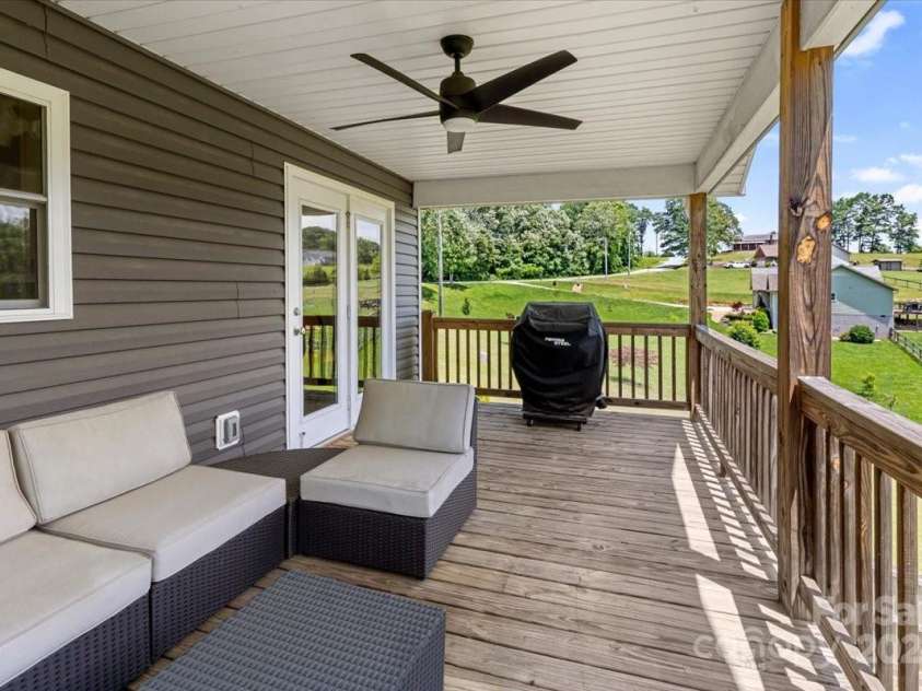 39 Curtis Miles Road, Alexander, NC 28701.  MLS# CAR4266171, YatesRealty ID 18633. 