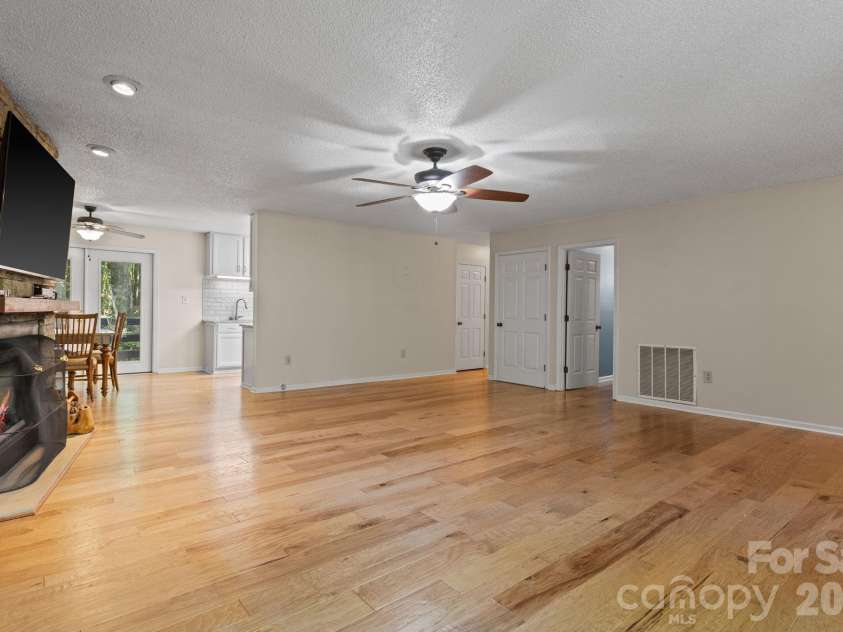 56 Cardinal Circle, Tryon, NC 28782.  MLS# CAR4363971, YatesRealty ID 18634. 