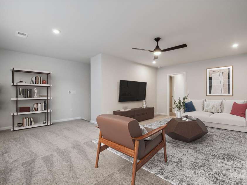 9096 El Sworth Drive, Sherrills Ford, NC 28673.  MLS# CAR4224293, YatesRealty ID 18636. 