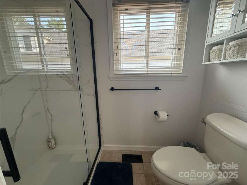 18 Olde Duffers Drive, Nebo, NC 28761.  MLS# CAR4266024, YatesRealty ID 18637. 