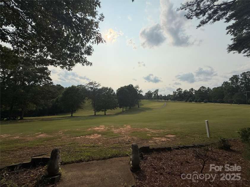 18 Olde Duffers Drive, Nebo, NC 28761.  MLS# CAR4266024, YatesRealty ID 18637. 