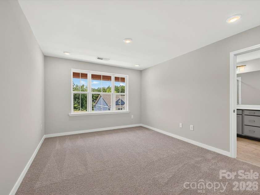 579 Cape Cod Way, Rock Hill, SC 29732.  MLS# CAR4377161, YatesRealty ID 18637. 
