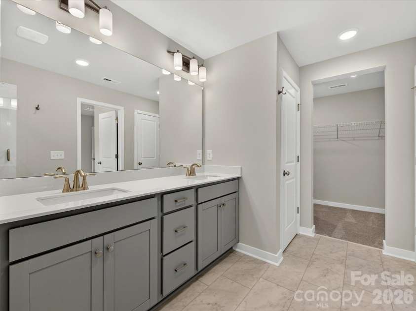 579 Cape Cod Way, Rock Hill, SC 29732.  MLS# CAR4377161, YatesRealty ID 18637. 