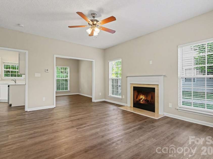 11632 Larix Drive, Charlotte, NC 28273.  MLS# CAR4369894, YatesRealty ID 18638. 