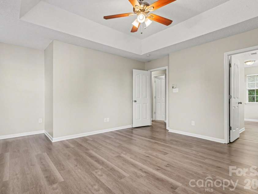 11632 Larix Drive, Charlotte, NC 28273.  MLS# CAR4369894, YatesRealty ID 18638. 