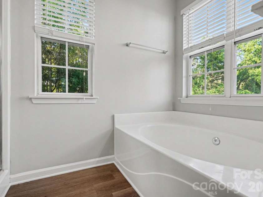 11632 Larix Drive, Charlotte, NC 28273.  MLS# CAR4369894, YatesRealty ID 18638. 