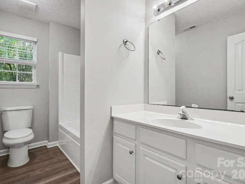 11632 Larix Drive, Charlotte, NC 28273.  MLS# CAR4369894, YatesRealty ID 18638. 