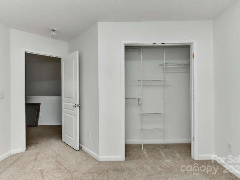 1037 Hammond Drive, Matthews, NC 28104.  MLS# CAR4246179, YatesRealty ID 18639. 