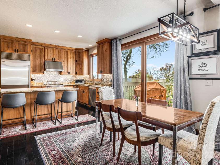 115 Mountainside Lane, Mars Hill, NC 28754.  MLS# CAR4310904, YatesRealty ID 1864. 