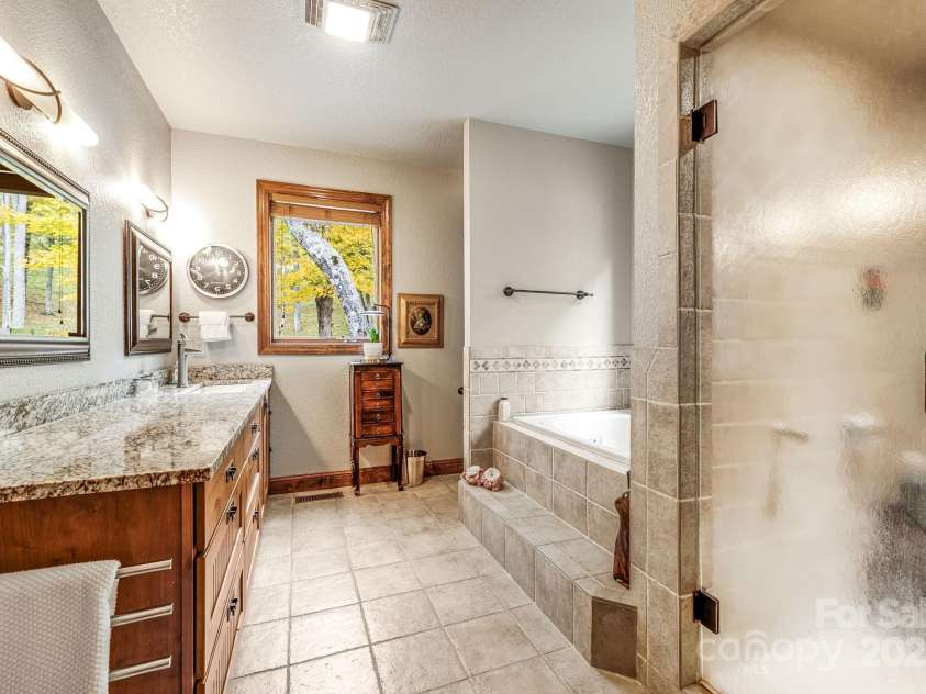 115 Mountainside Lane, Mars Hill, NC 28754.  MLS# CAR4310904, YatesRealty ID 1864. 