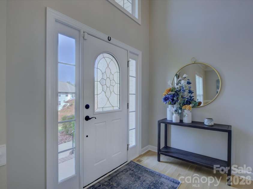 10907 Mcalpine Valley Court, Charlotte, NC 28277.  MLS# CAR4375796, YatesRealty ID 18640. 