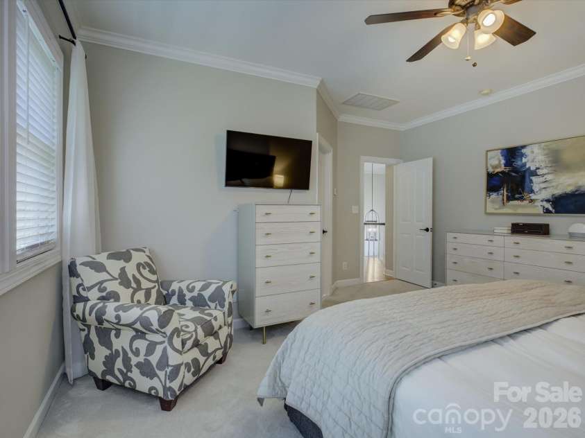 10907 Mcalpine Valley Court, Charlotte, NC 28277.  MLS# CAR4375796, YatesRealty ID 18640. 